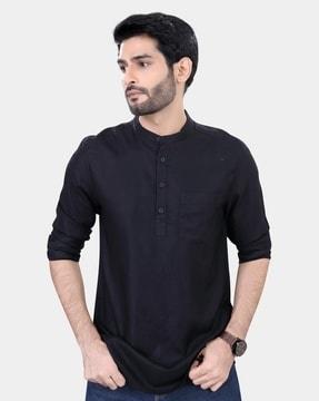 men slim fit short kurta with patch pocket