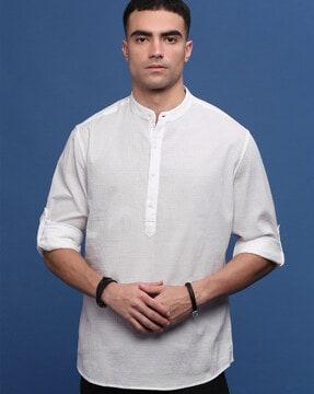 men slim fit short kurta with roll-up sleeves