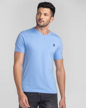 men slim fit v-neck t-shirt with logo print