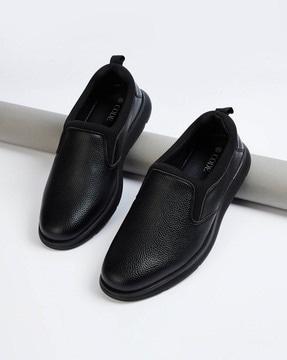 men slip-on casual shoes