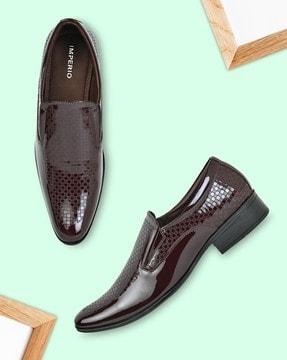 men slip-on formal shoes