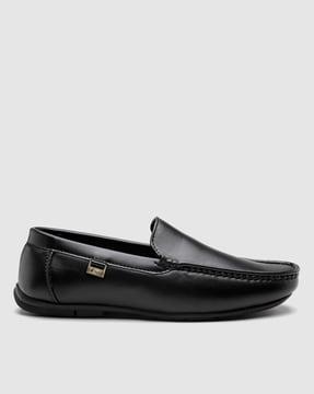 men slip-on loafers with stitched detail