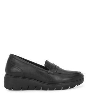 men slip-on loafers