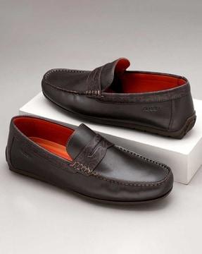 men slip-on round-toe shoes with stitched detail