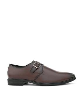 men slip-on round-toe shoes