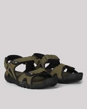 men slip-on sandal with velcro closure