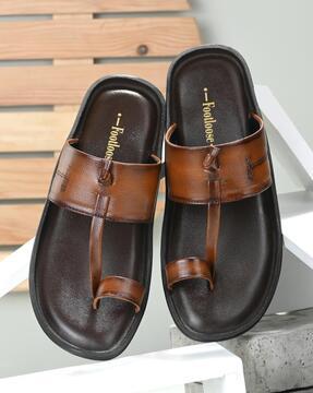 men slip-on sandals with toe-ring