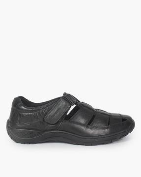 men slip-on sandals