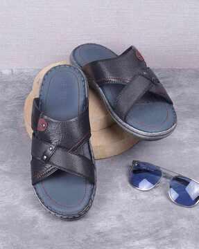 men slip-on sandals