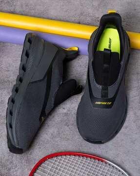 men slip-on shoes with pull-up tabs