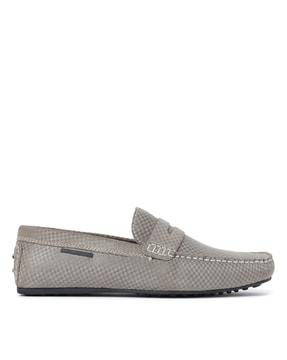 men slip-on square-toe casual shoes