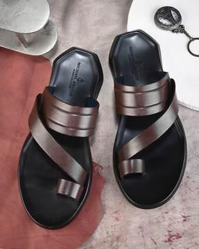 men slip-on toe-ring flip-flops