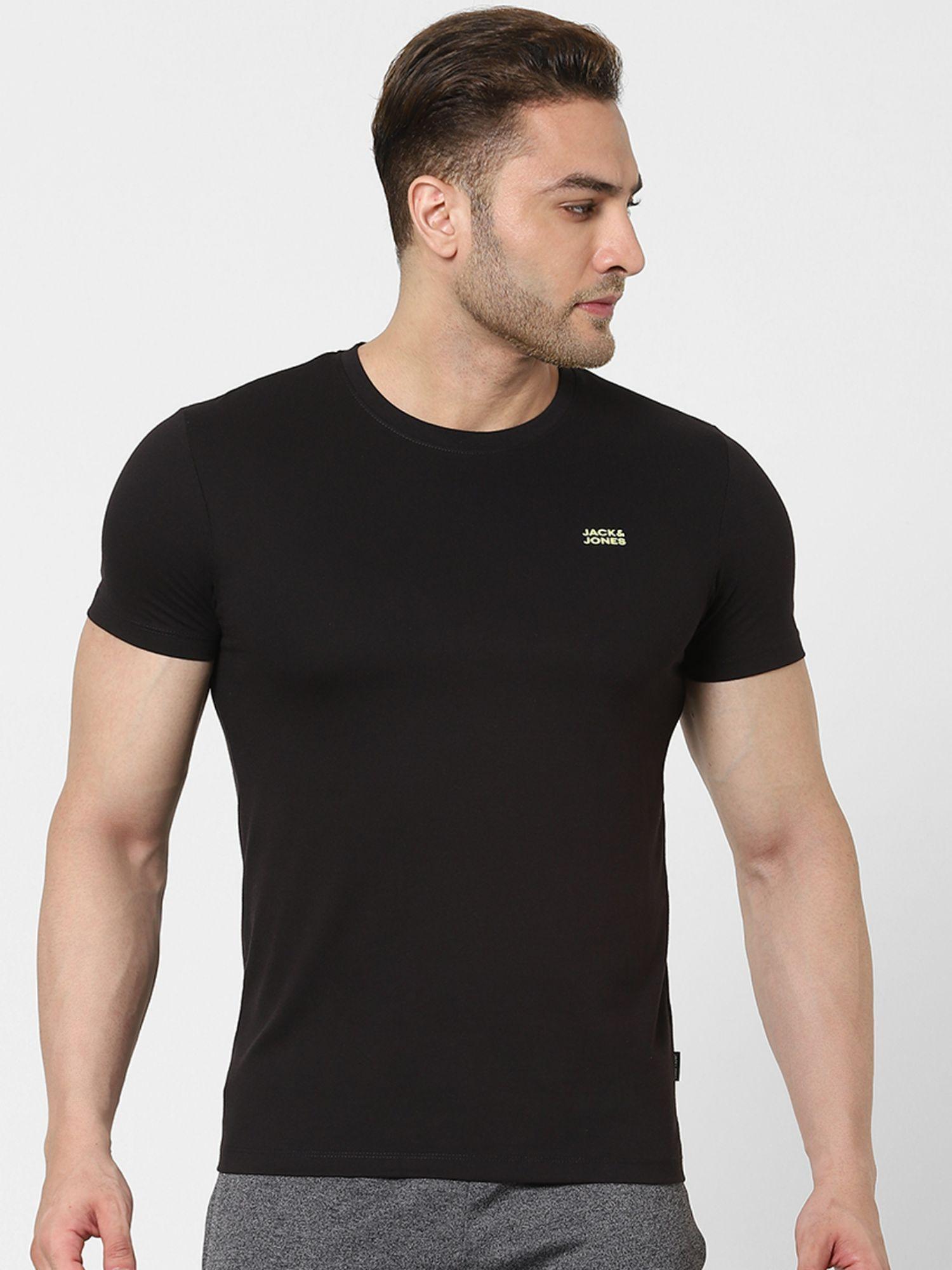 men solid black t-shirt