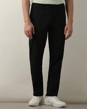 men solid regular fit black trouser