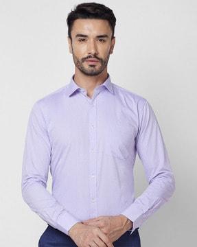 men spread-collar slim fit shirt