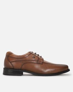 men square-toe leather derby shoes