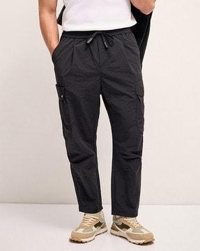 men straight fit cargo pants with elasticated drawstring waist