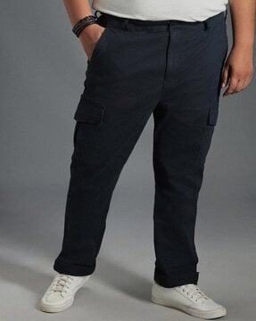 men straight fit flat-front cargo pants