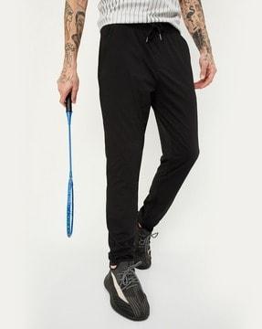 men straight fit flat-front pants