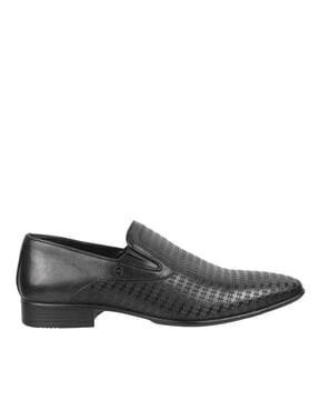 men striped formal slip-on shoes