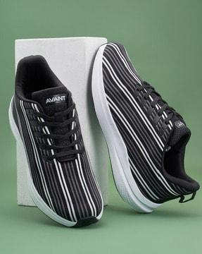 men striped mid-top sports shoes with lace fastening