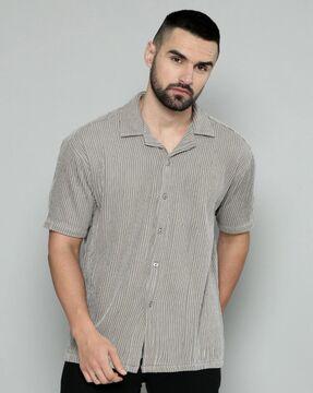 men striped oversized fit shirt with short sleeves