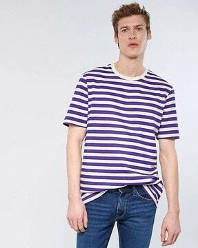 men striped regular fit crew-neck t-shirt