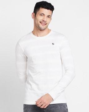 men striped regular fit crew-neck t-shirt