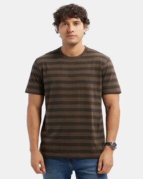 men striped regular fit crew-neck t-shirt