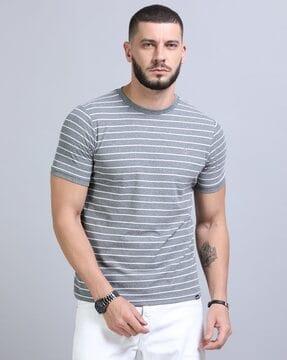 men striped regular fit round-neck t-shirt