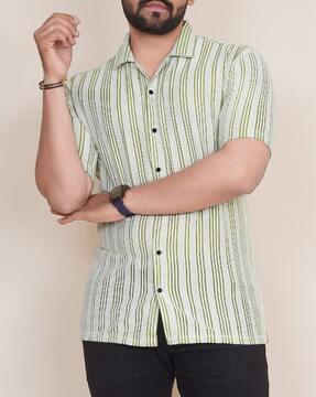 men striped regular fit shirt with cutaway collar