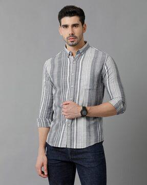 men striped regular-fit shirt with full-sleeves