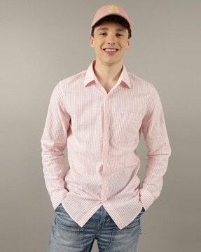 men striped regular fit shirt with patch pocket