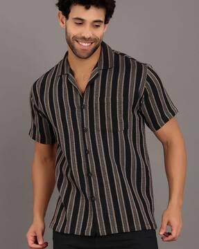 men striped regular fit shirt with patch pocket