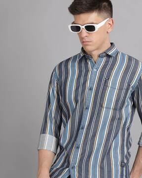 men striped regular fit shirt with patch pocket