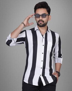 men striped regular fit shirt with patch pocket