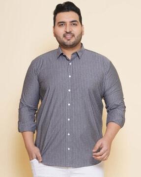 men striped regular fit shirt with patch pocket