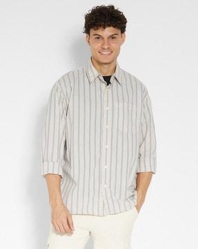 men striped regular fit shirt with patch pocket