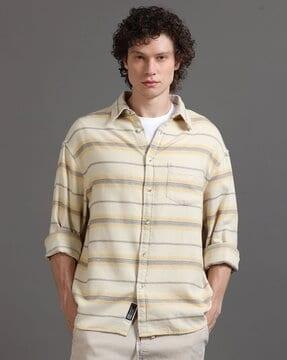 men striped regular fit shirt with patch pocket