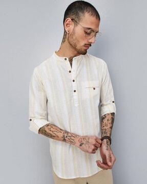 men striped regular fit short kurta with roll-up sleeves