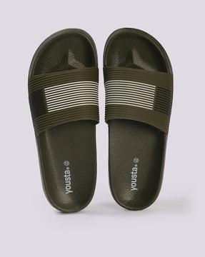 men striped slides