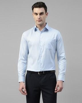 men striped slim fit shirt with patch pocket