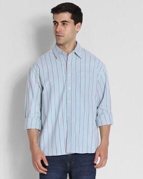 men striped slim fit shirt with patch pocket