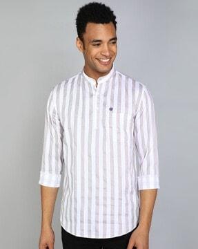 men striped slim fit short kurta with patch pocket