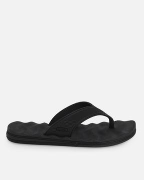 men t-strap flip flops