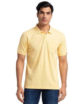 men tailored fit polo t-shirt with patch pocket