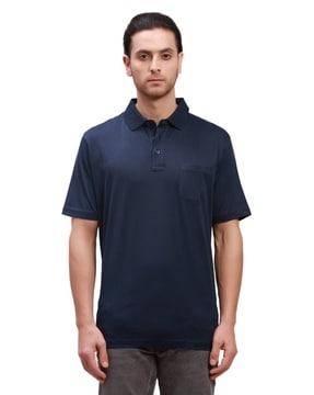 men tailored fit polo t-shirt with patch pocket