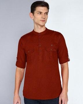 men tailored fit short kurta with flap pockets