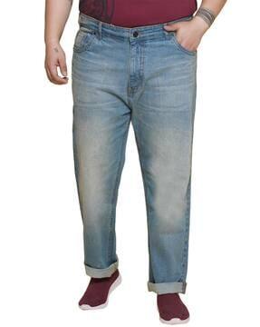 men tapered fit jeans with 5-pocket styling