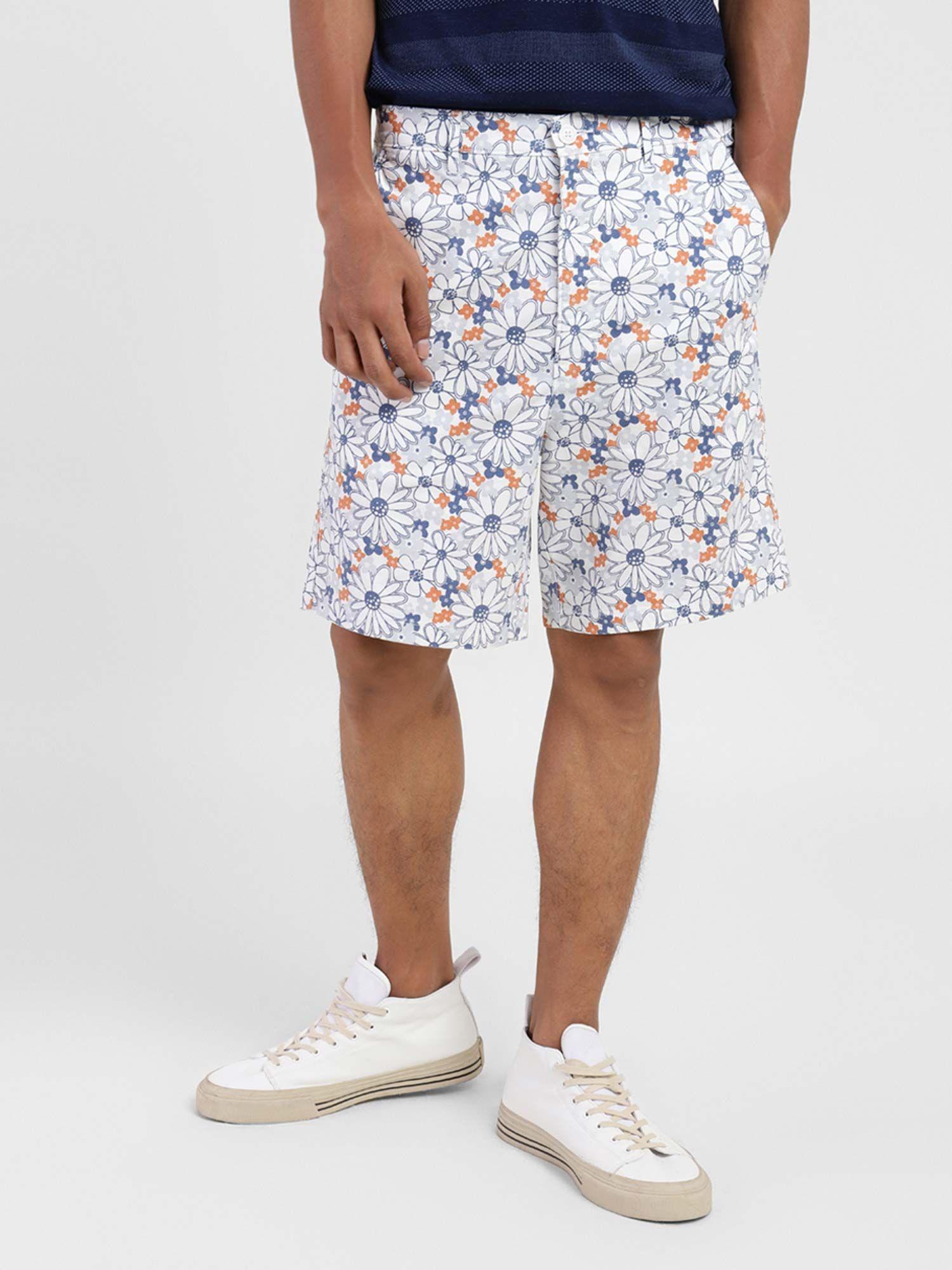 men tapered fit shorts-white
